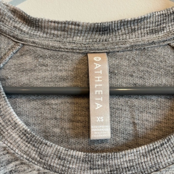 Athleta Heather Gray Long Sleeve Mindset Modal Sweatshirt XS Athleisure - Picture 9 of 9